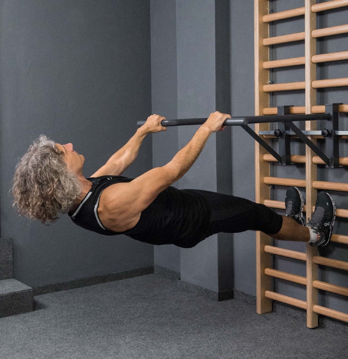 taurusziehen_obergriff_beine_erhoeht_1