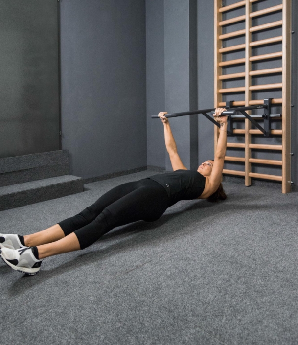 umgekehrter-liegestuetz-beine-gestreckt-og-1