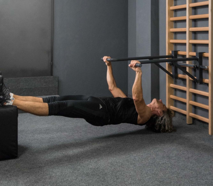 umgekehrter-liegestuetz-kurt-obergriff-1